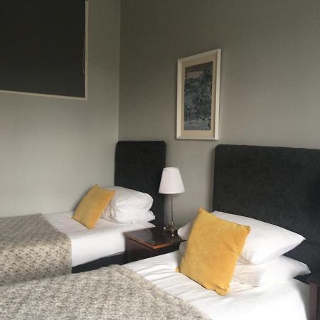 The Conifers Hotel Edinburgh Bagian luar foto